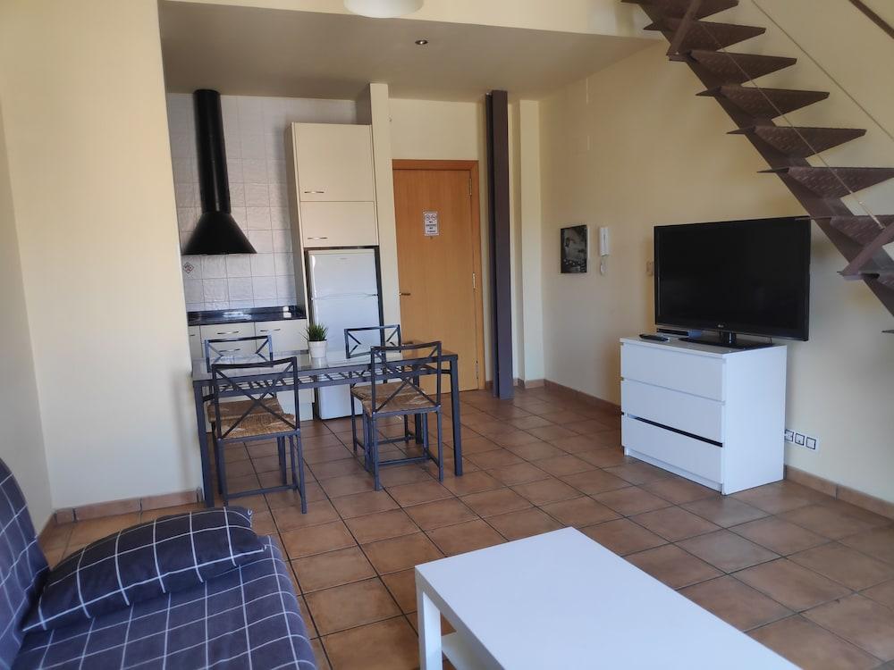 Urbi Apartments Manresa Buitenkant foto