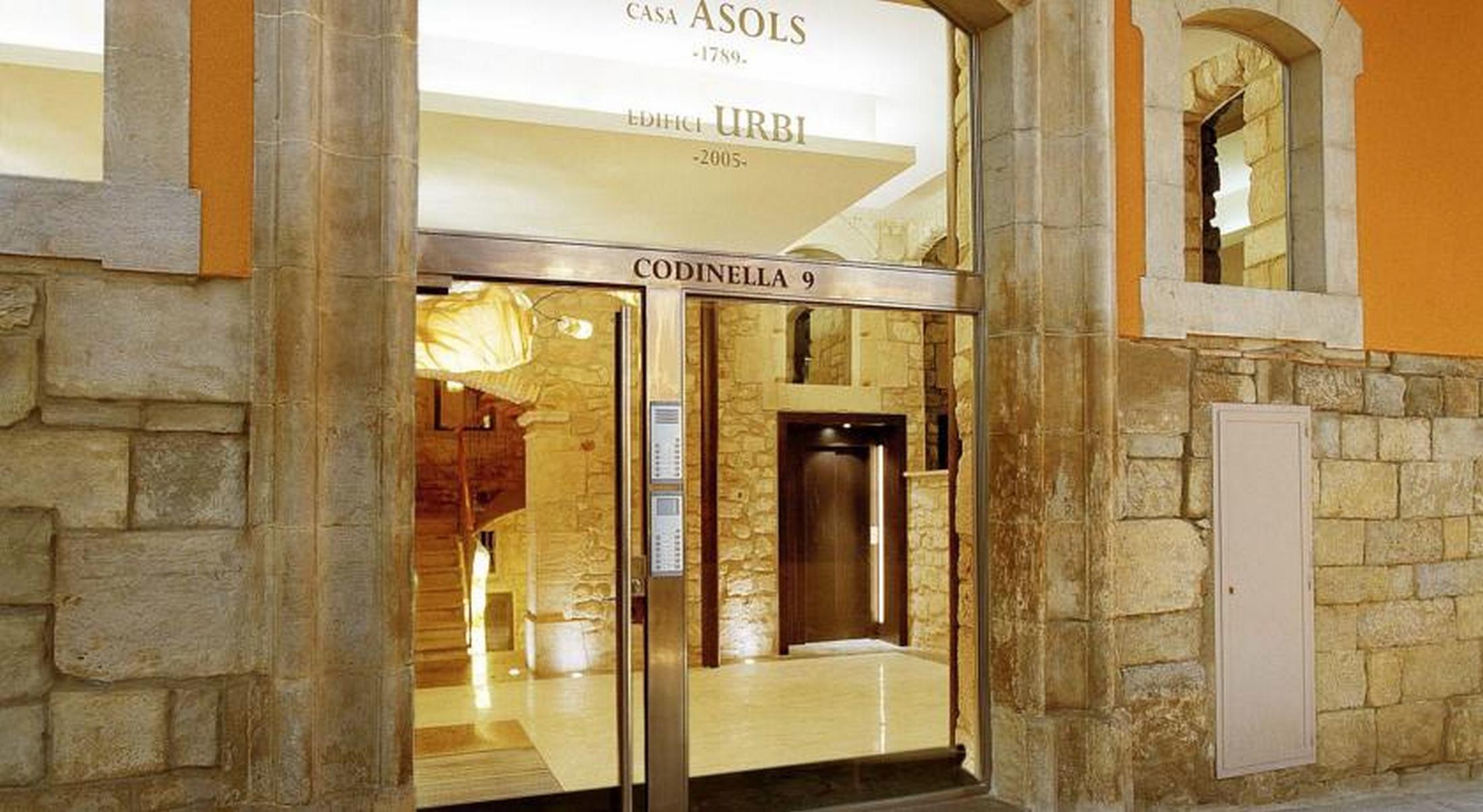 Urbi Apartments Manresa Buitenkant foto