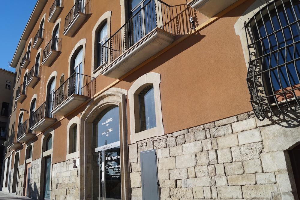 Urbi Apartments Manresa Buitenkant foto
