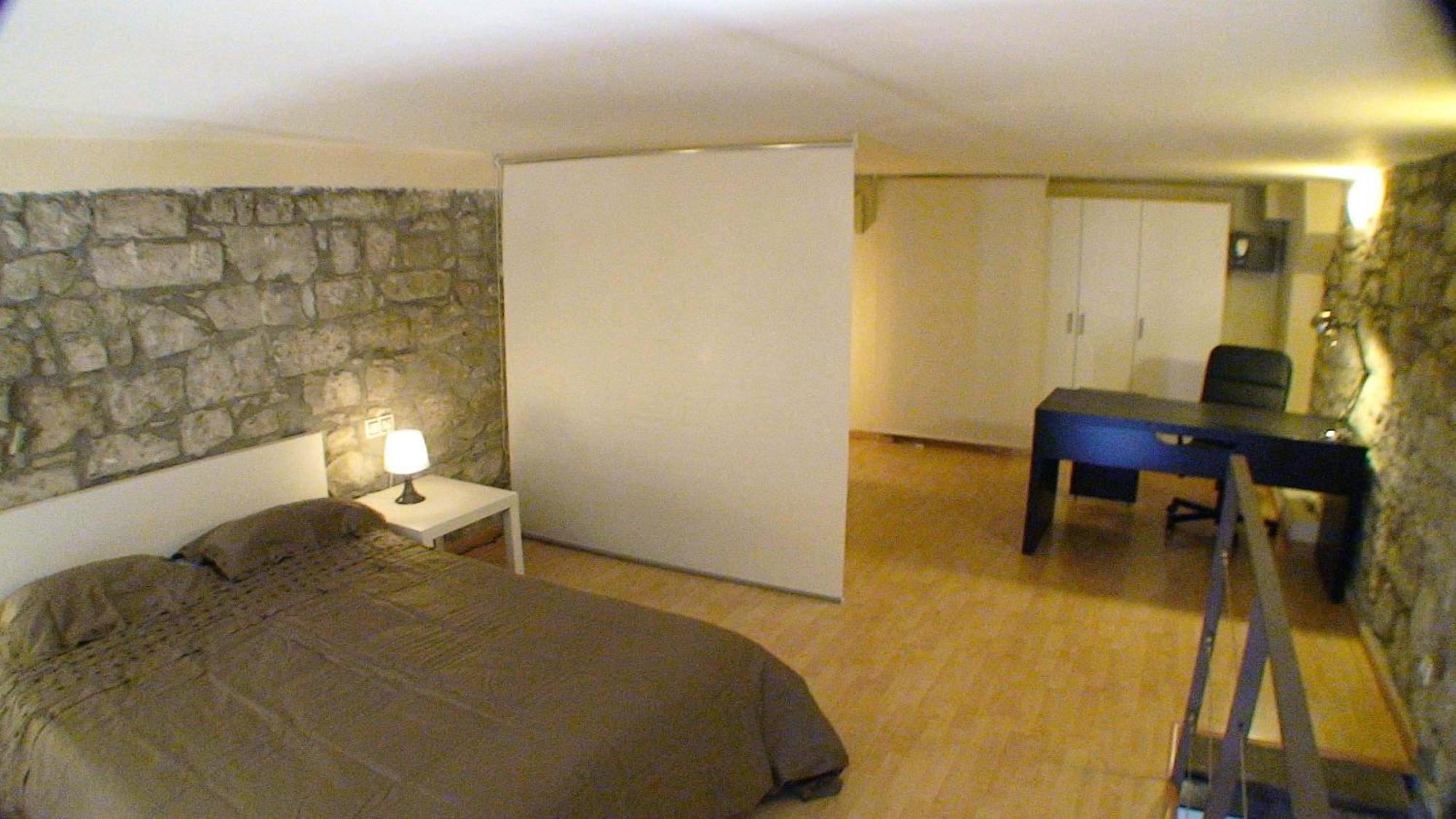 Urbi Apartments Manresa Buitenkant foto
