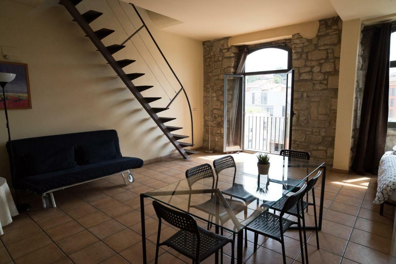 Urbi Apartments Manresa Buitenkant foto